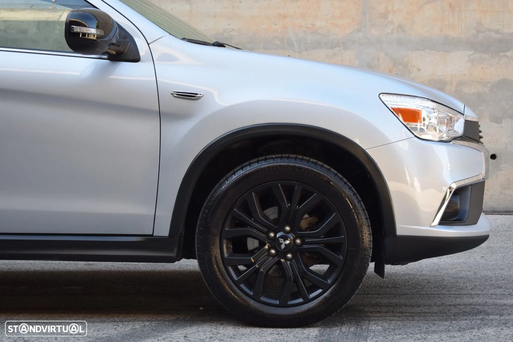 Mitsubishi ASX 1.6 DI-D Intense Black Edition - 40