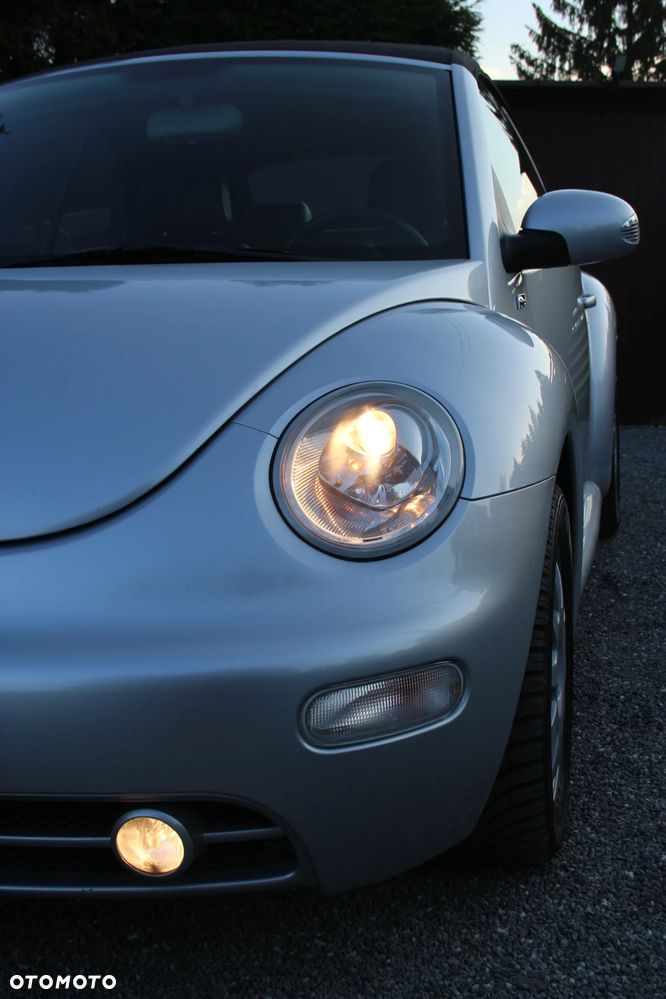 Volkswagen New Beetle - 40