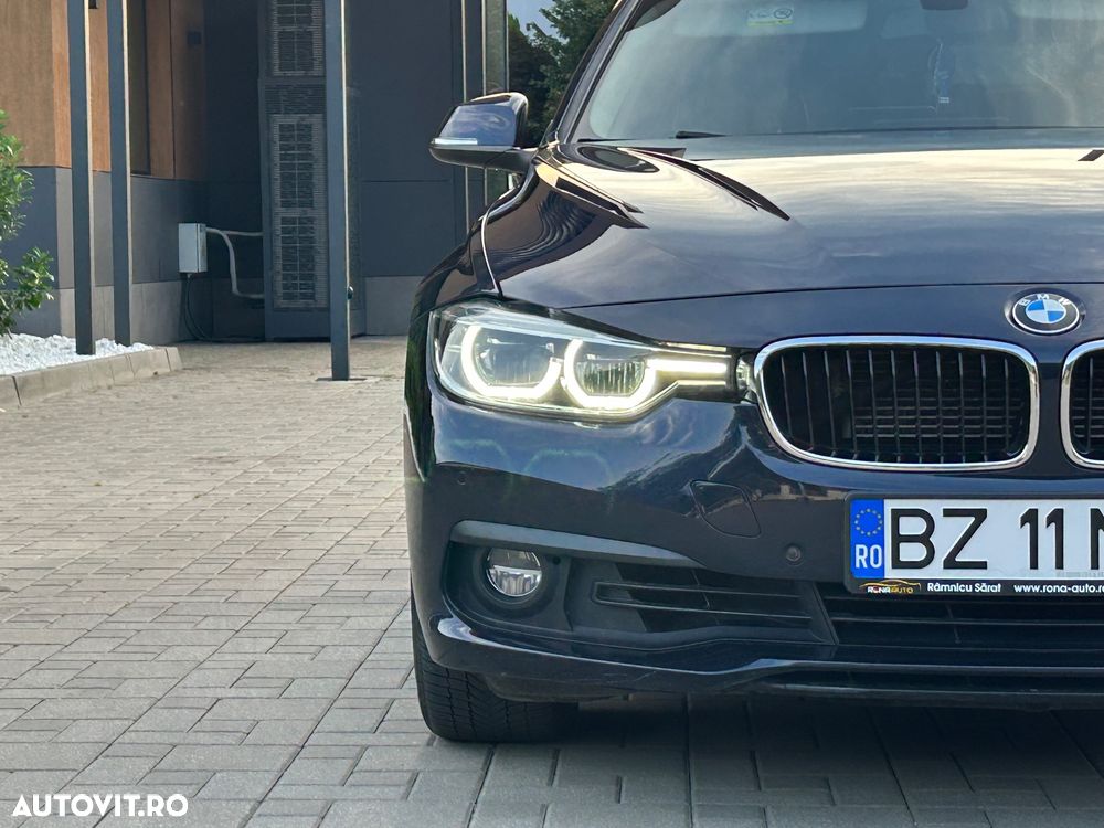 BMW Seria 3 330e iPerformance AT Luxury Line - 25