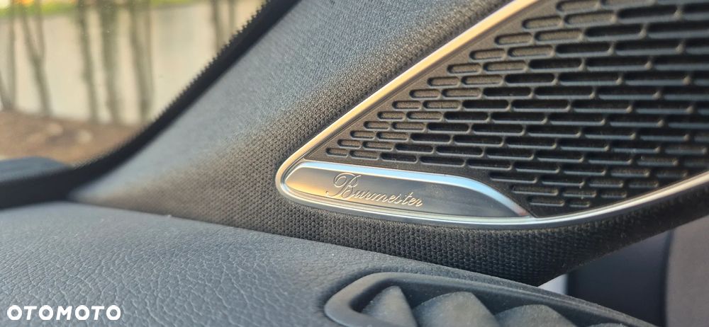 Mercedes-Benz CLA 250 e 8G-DCT AMG Line - 27