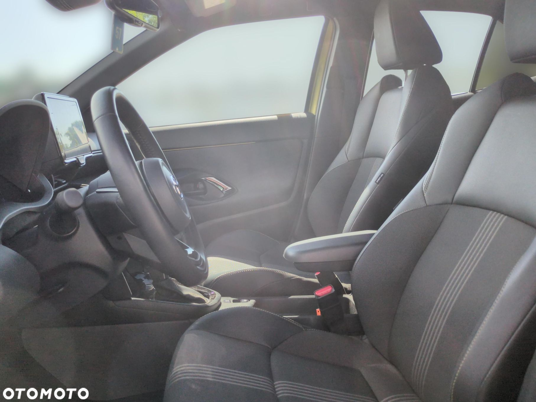Toyota Yaris Cross - 15