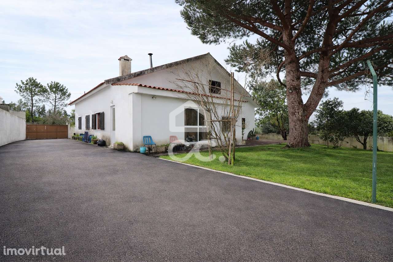 Moradia T4 em Anobra - Grande imagem: 4/23