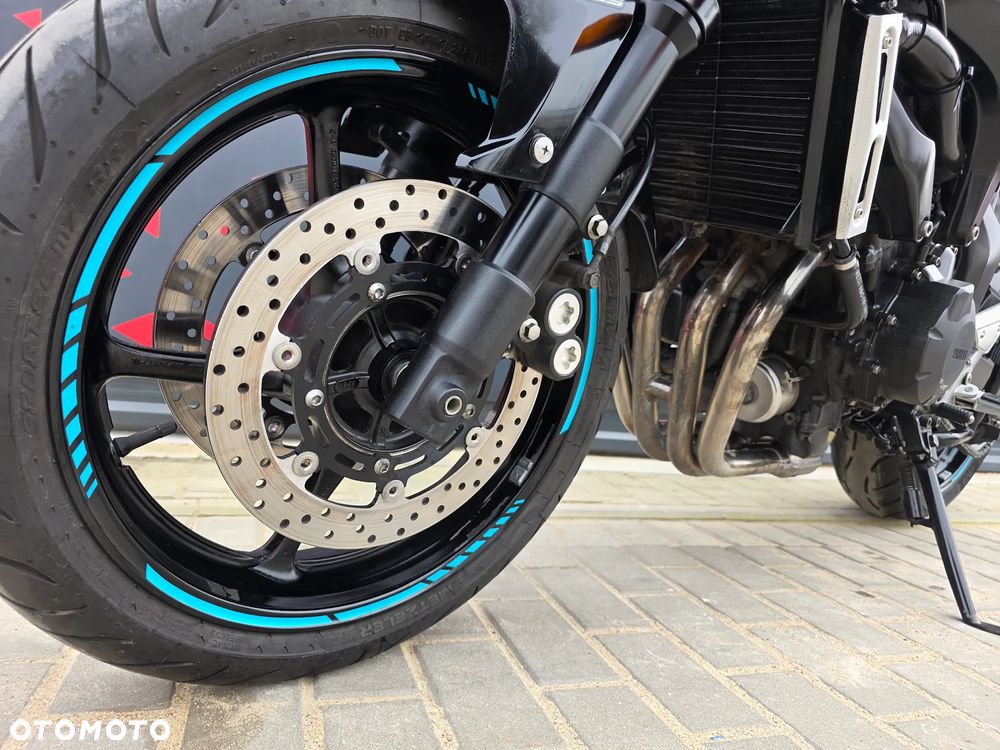 Yamaha FZ6 - 13