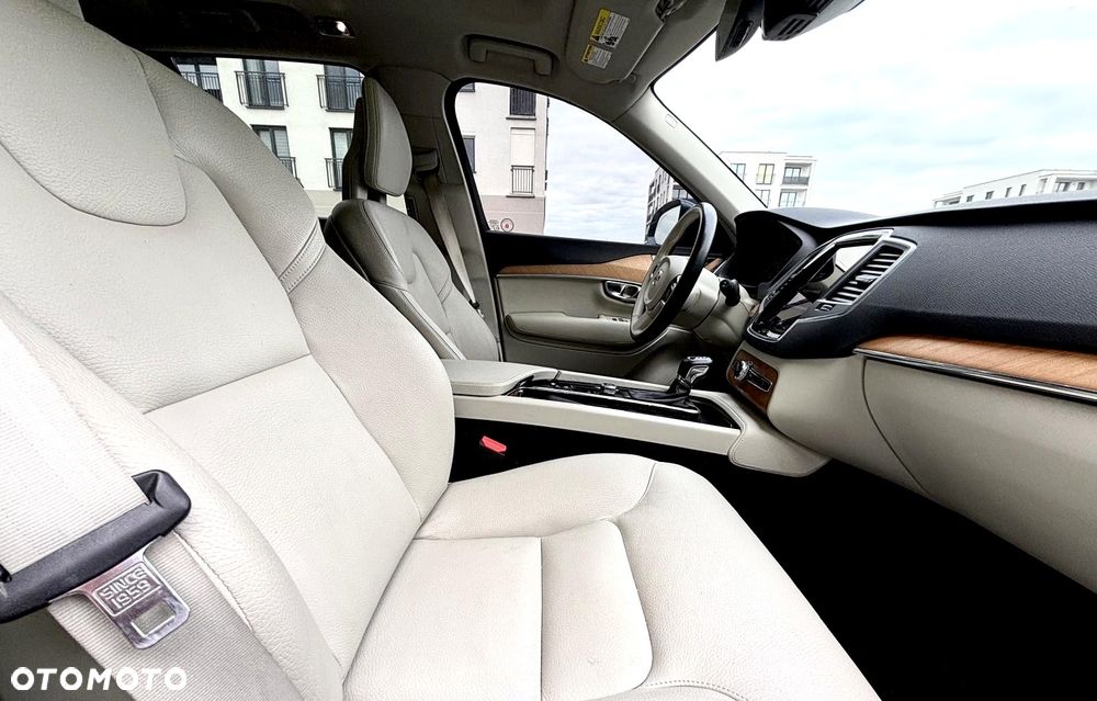 Volvo XC 90 T6 AWD Momentum 7os - 21