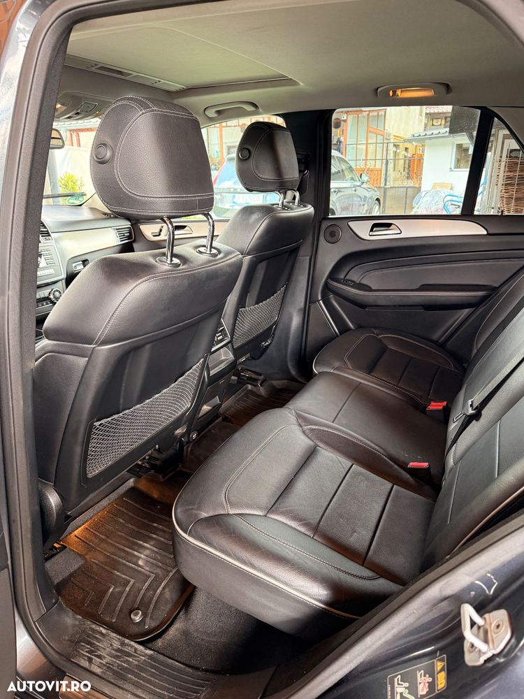 Mercedes-Benz ML - 14