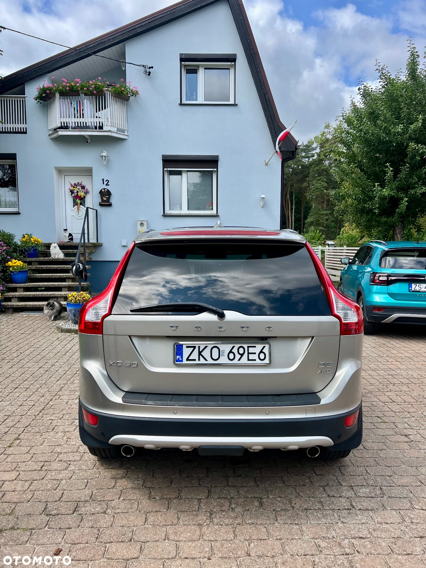 Volvo XC 60 - 4