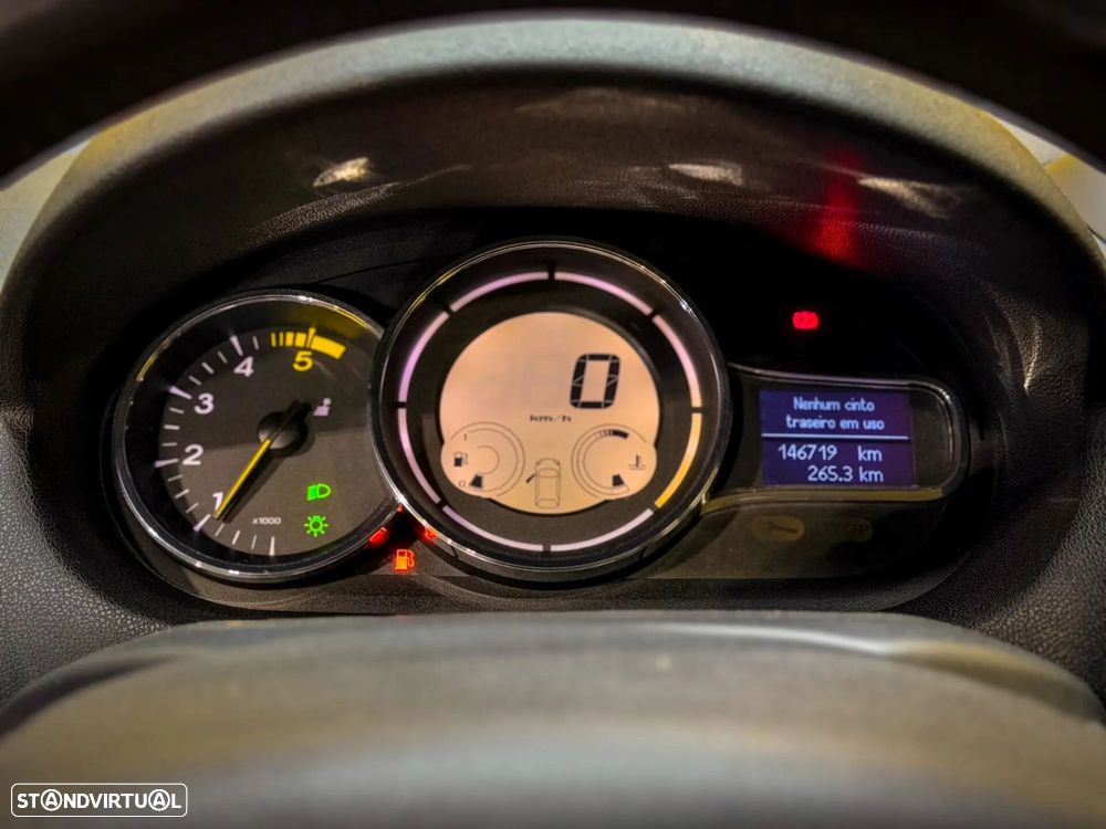 Renault Mégane Sport Tourer 1.5 dCi Confort SS - 26