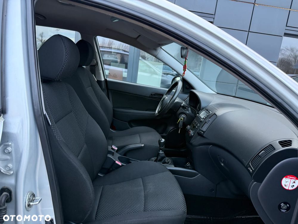 Hyundai i30 1.4 Classic - 26