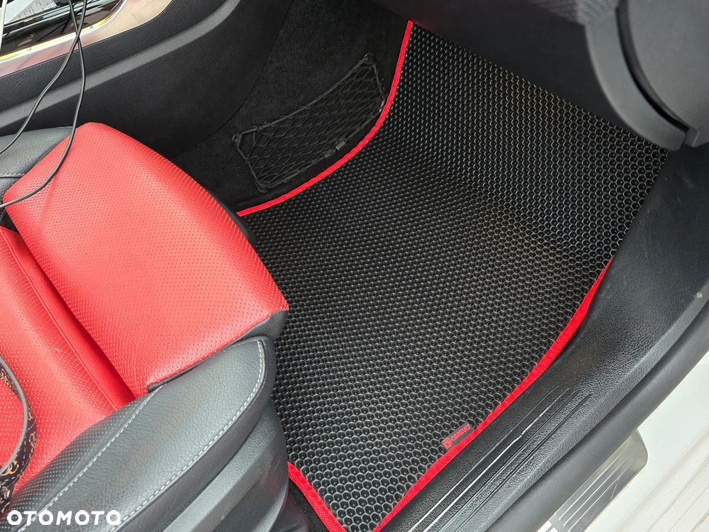 Mercedes-Benz CLA - 8