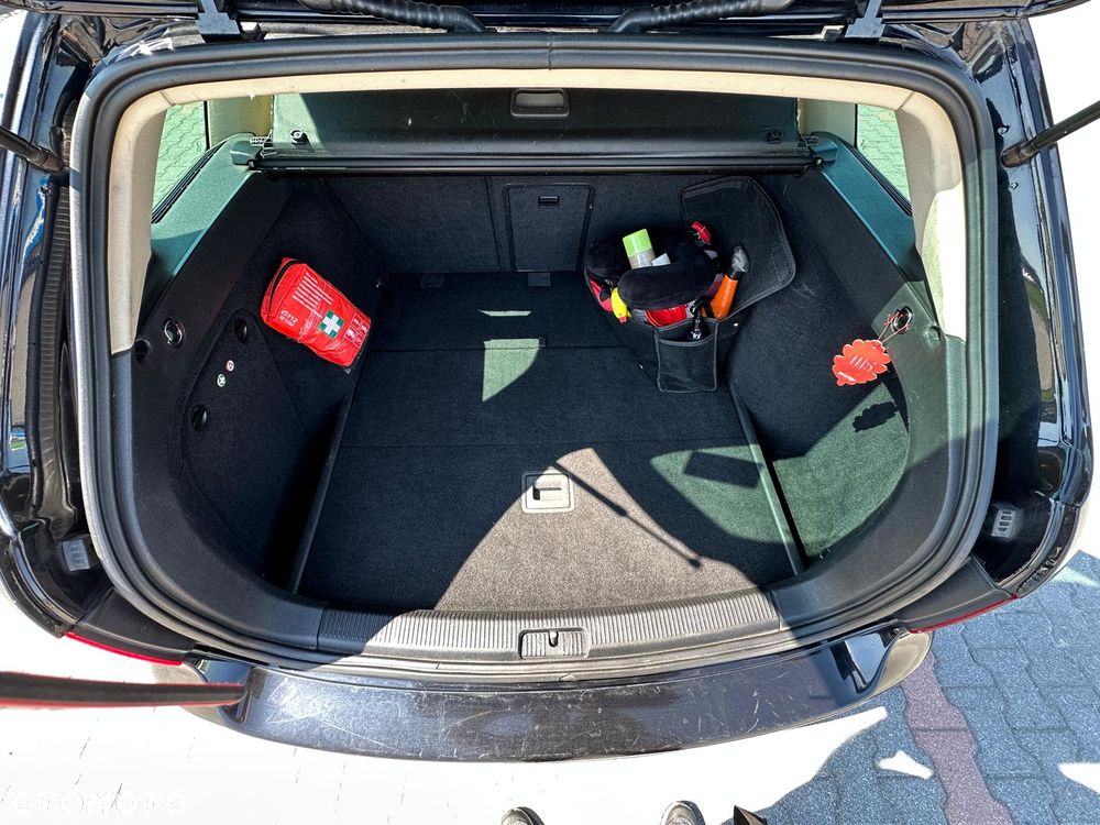 Volkswagen Golf 2.0 TDI Highline - 2