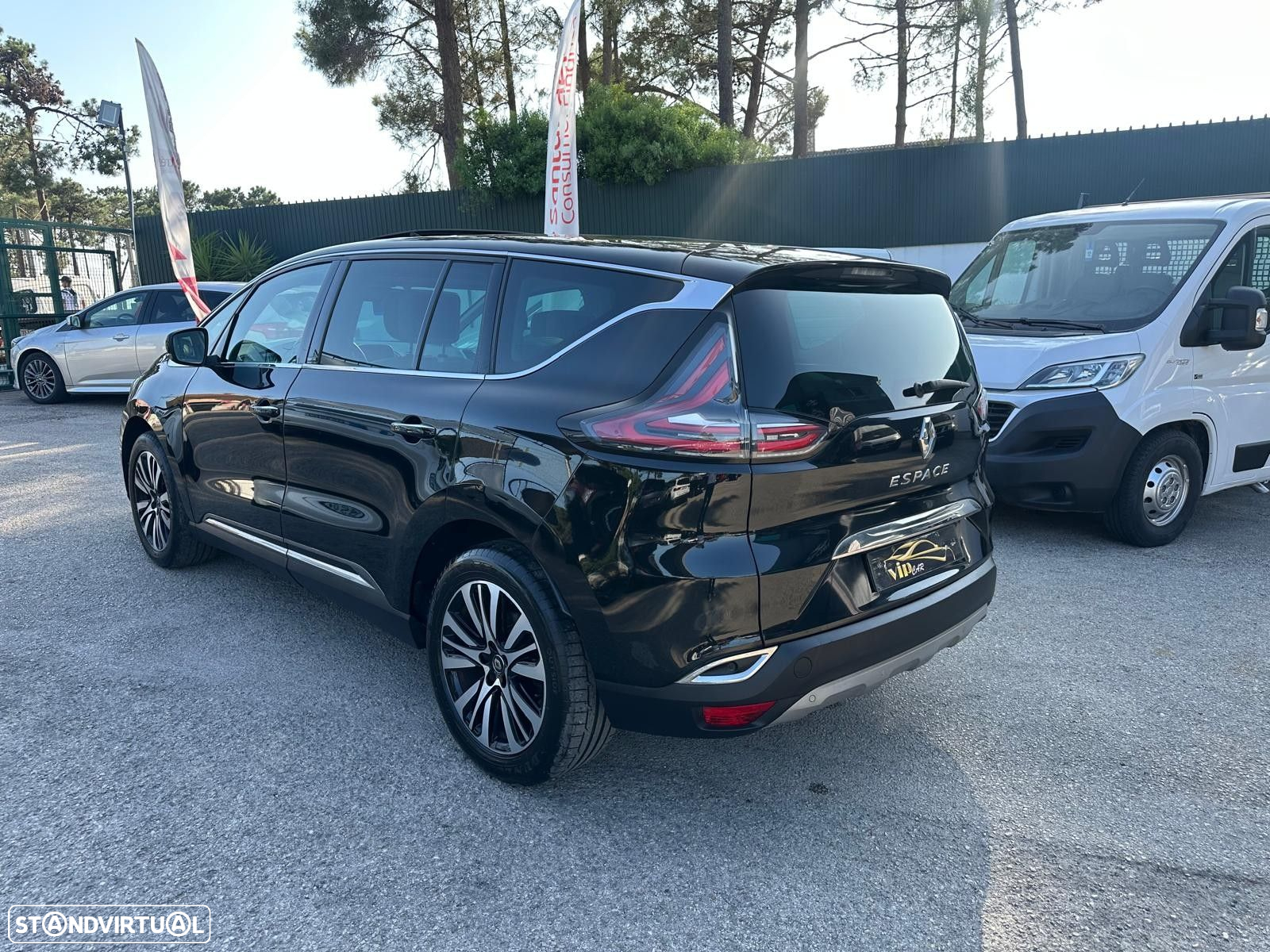 Renault Espace 1.6 dCi Initiale Paris EDC - 4