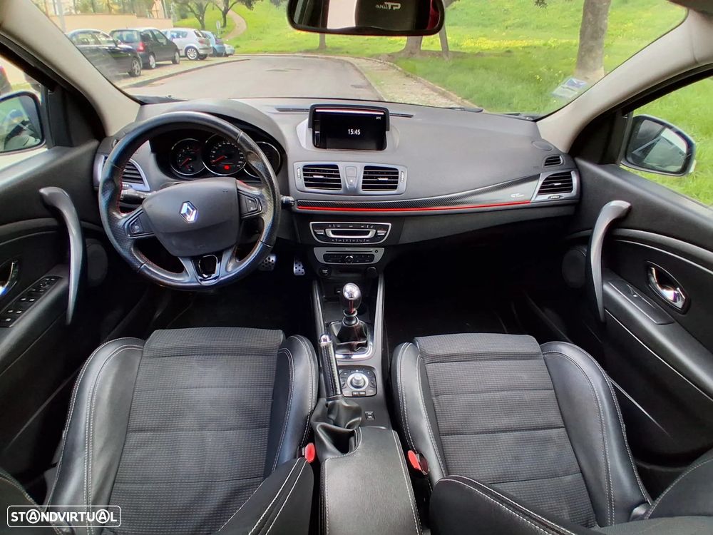 Renault Mégane Sport Tourer 1.5 dCi GT Line SS - 22