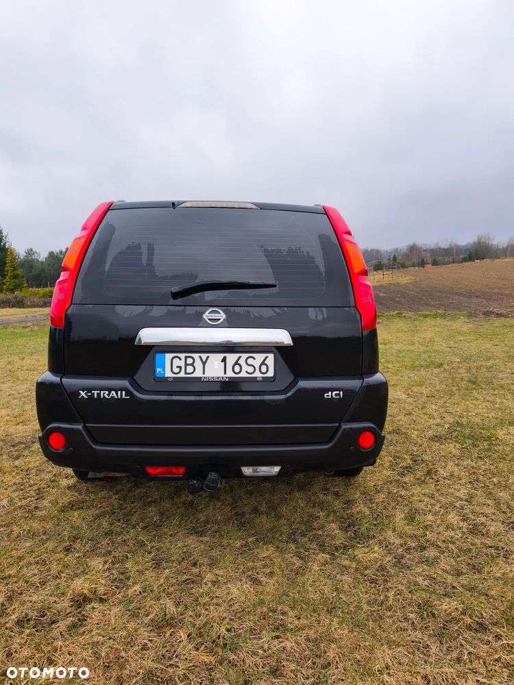 Nissan X-Trail 2.0 dCi LE - 8