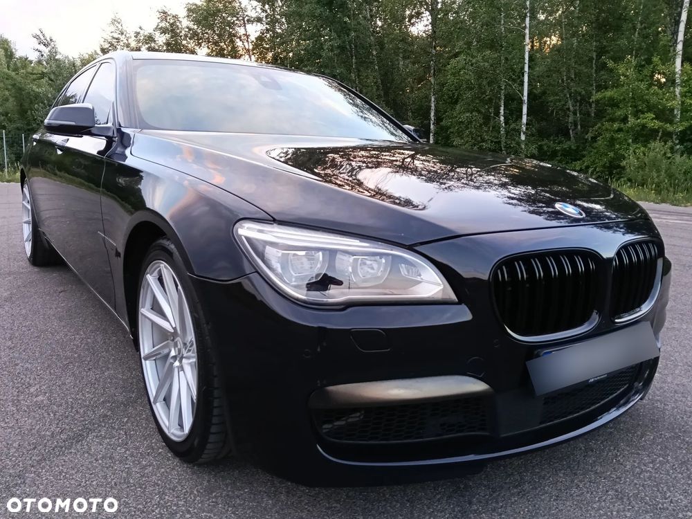 BMW Seria 7 - 8