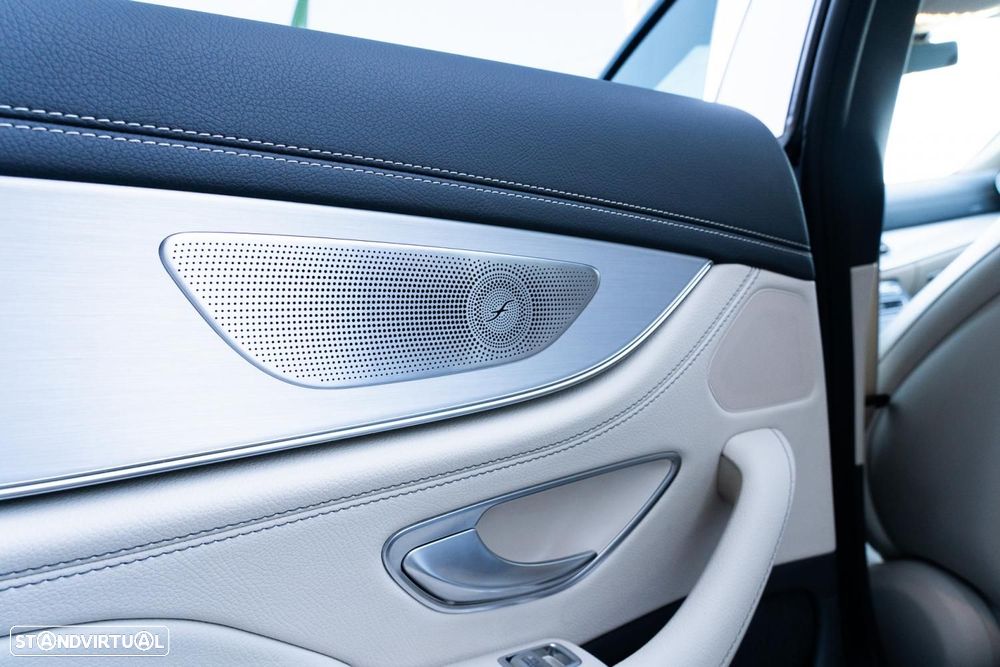 Mercedes-Benz CLS 220 d AMG Line - 21