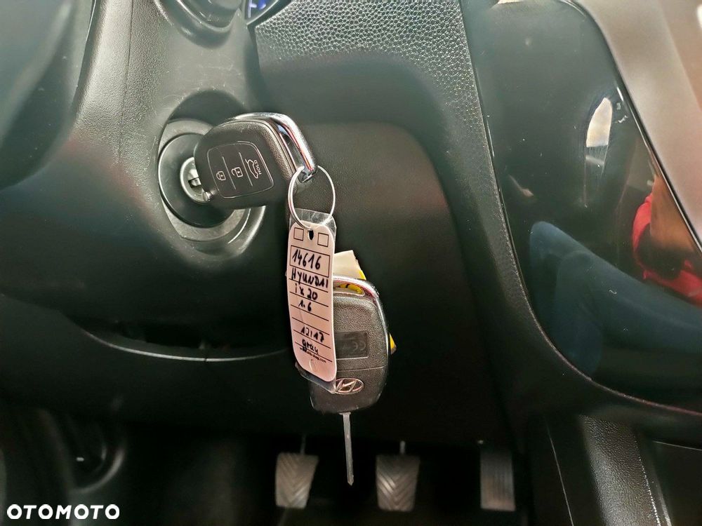 Hyundai ix20 1.6 blue Style - 30