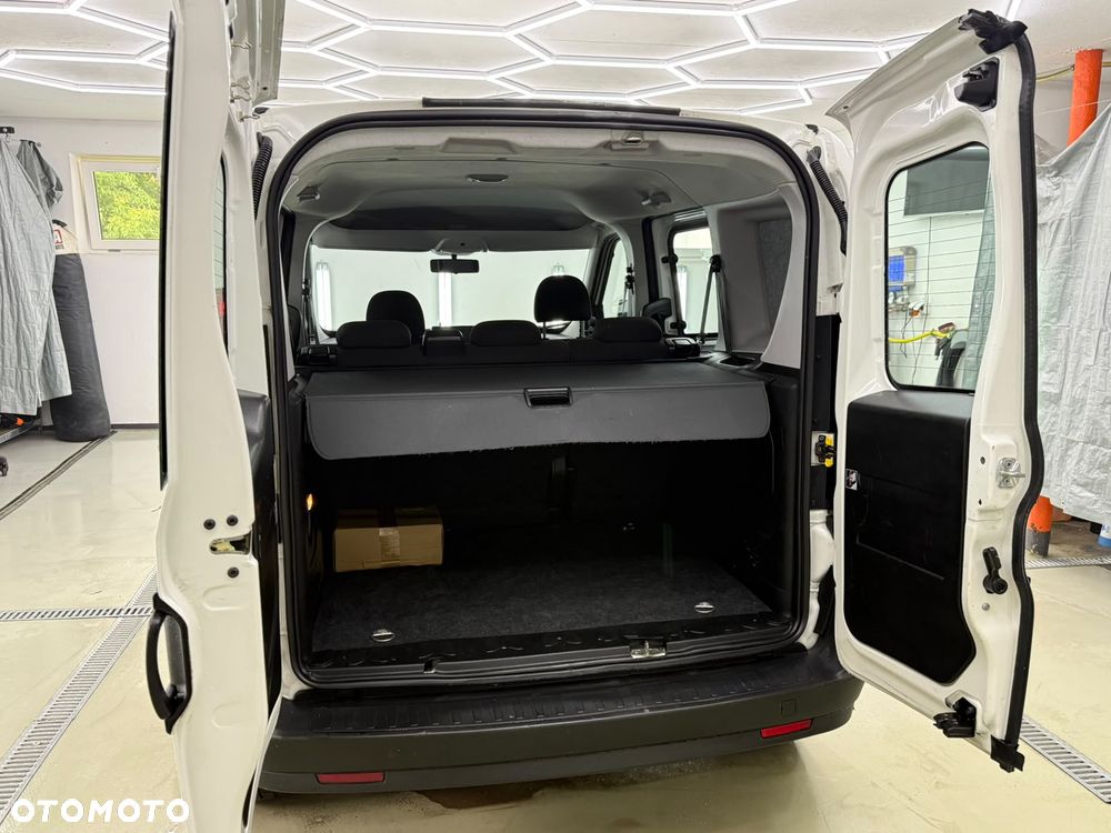 Fiat Doblo - 23