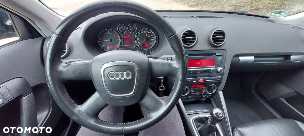 Audi A3 Sportback 1.9 TDI Ambition - 11