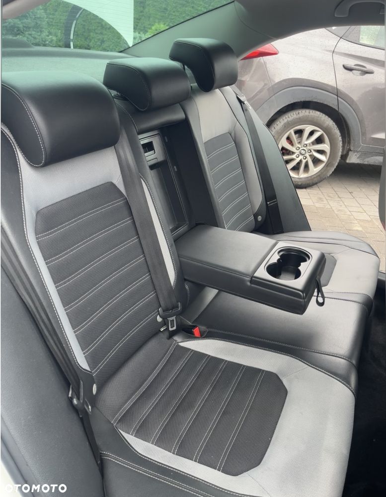 Volkswagen Jetta 1.4 TSI Comfortline - 10