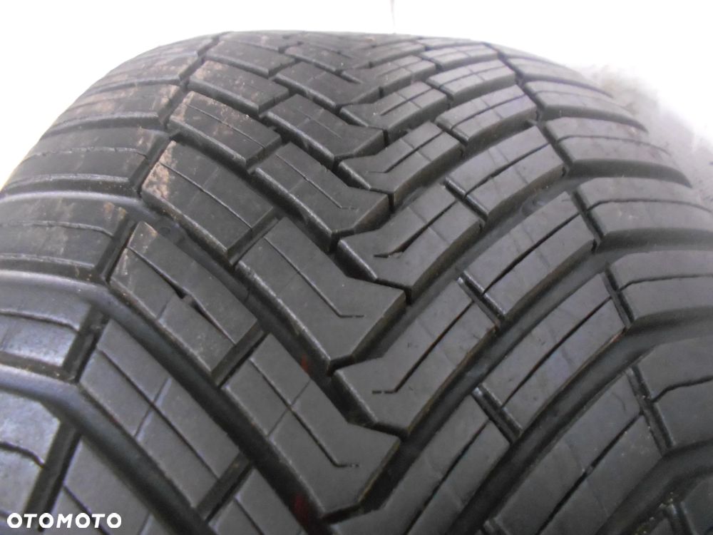 OPONA POJEDYNKA 225/50R17 CONTINENTAL ALLSEASON CONTACT XL DOT 4722 8MM - 2