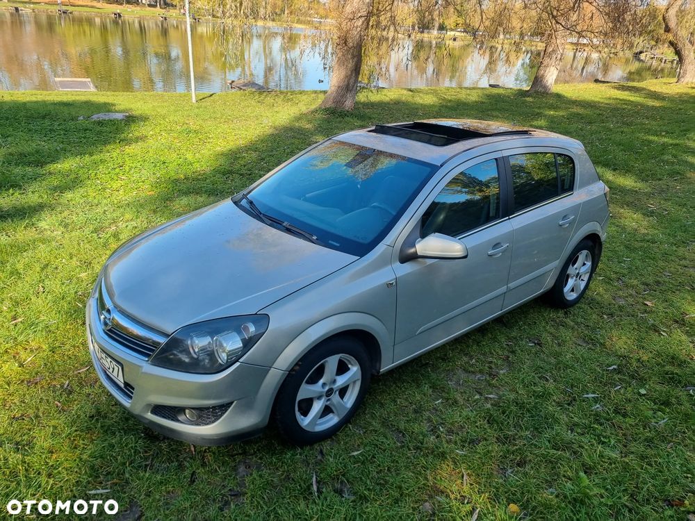 Opel Astra 1.8 Cosmo - 1