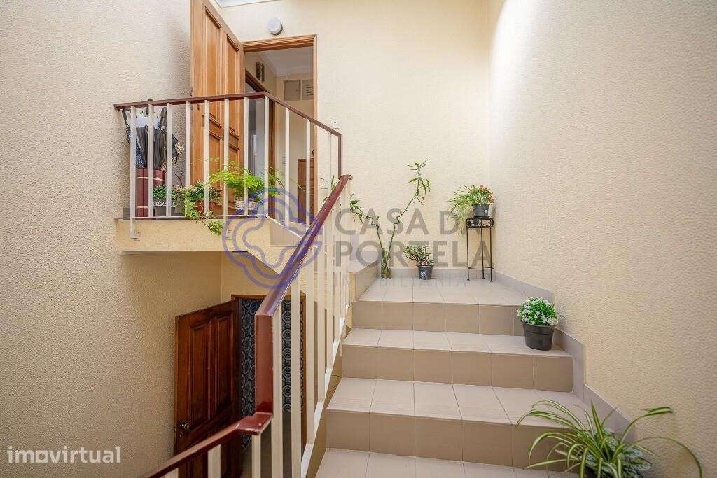 APARTAMENTO T3 EM GULPILHARES | 106 M² ÚTEIS | BOX PARA 2 CARROS - Grande imagem: 5/37