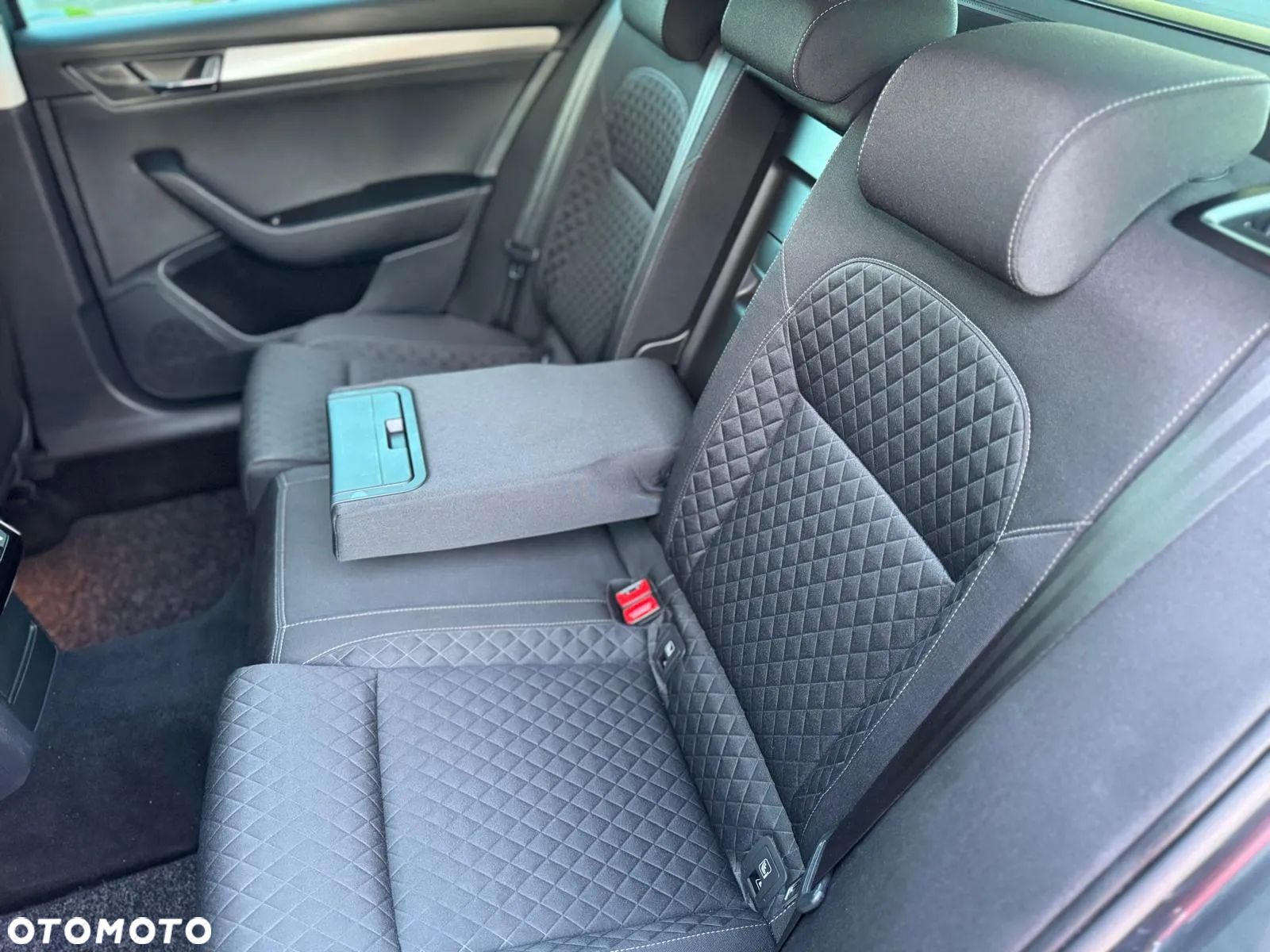 Skoda Superb 2.0 TDI Style - 35