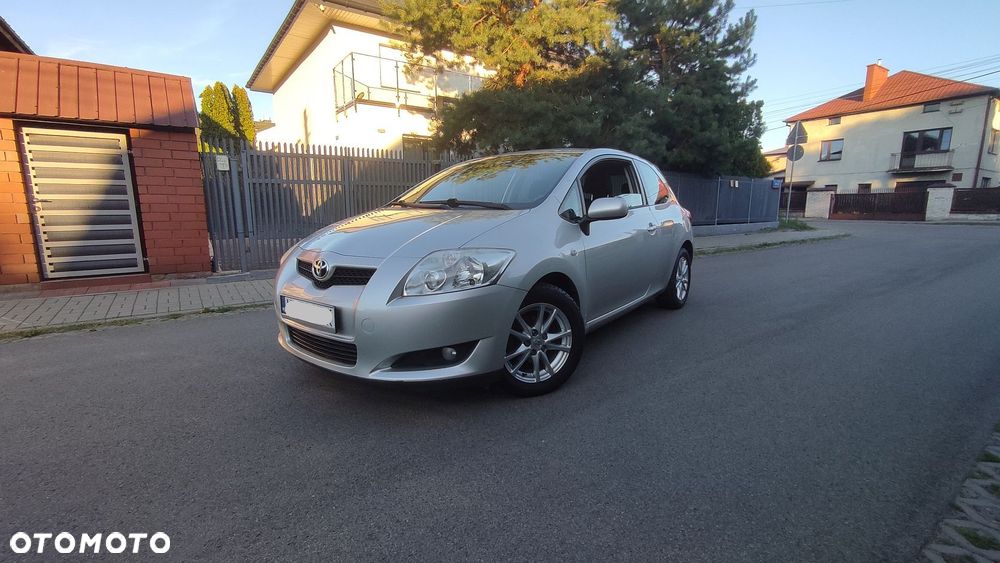 Toyota Auris 1.4 VVT-i Sol - 17