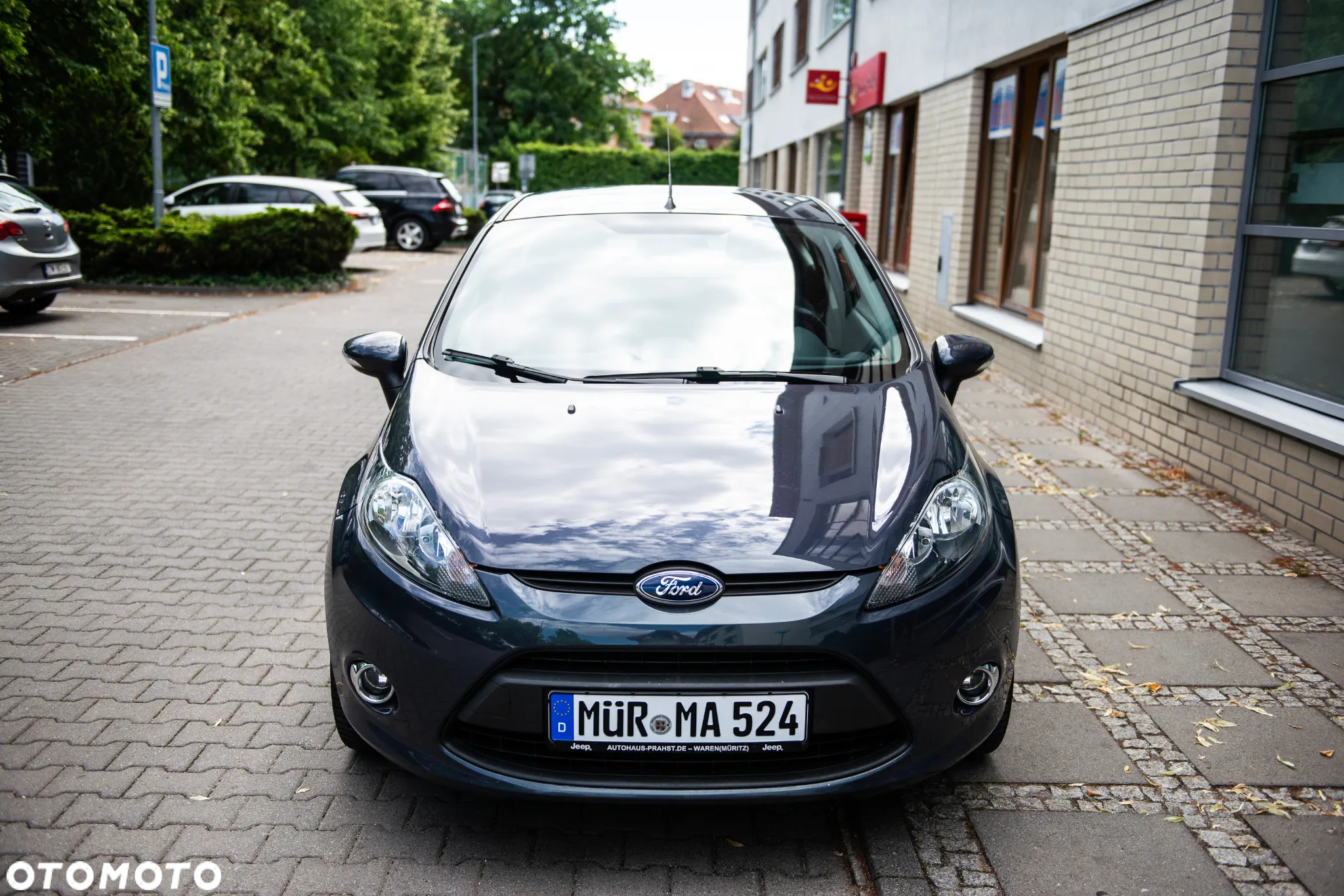 Ford Fiesta 1.25 Celebration - 11