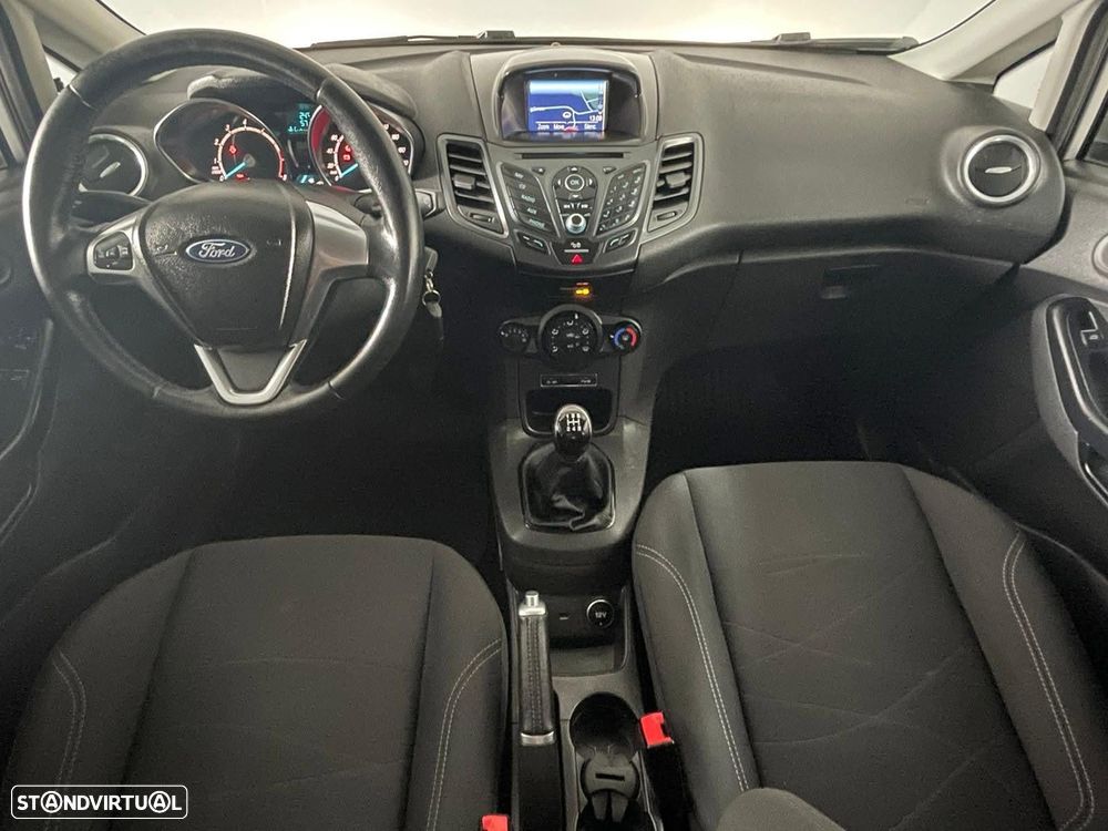 Ford Fiesta 1.0 Celebration - 23