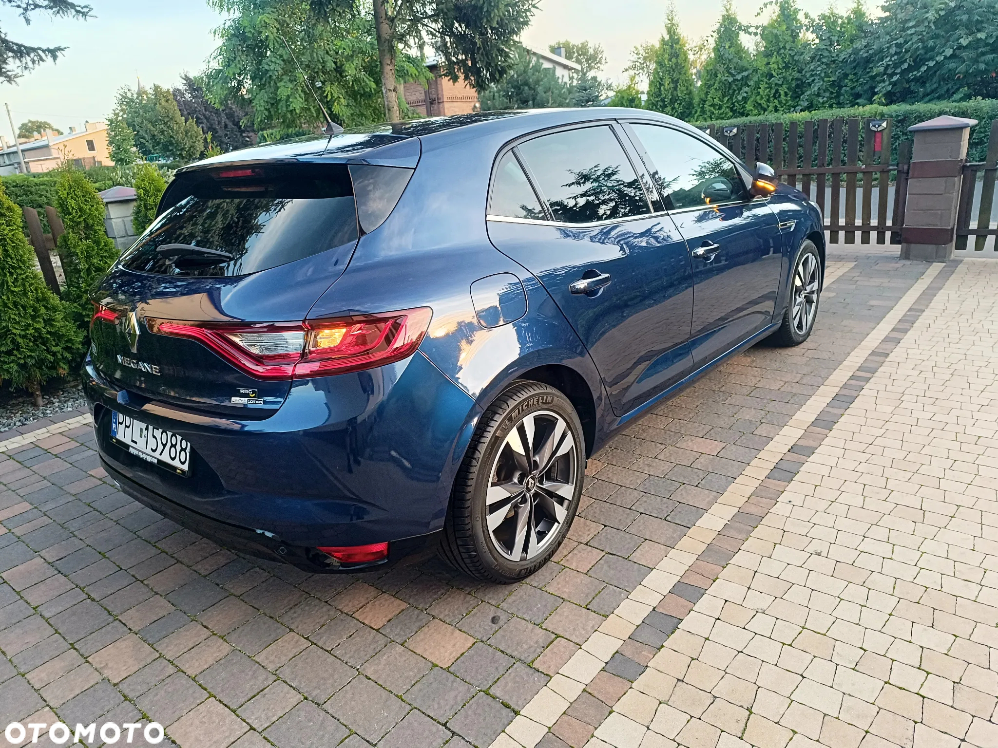Renault Megane 1.5 Blue dCi Intens - 6