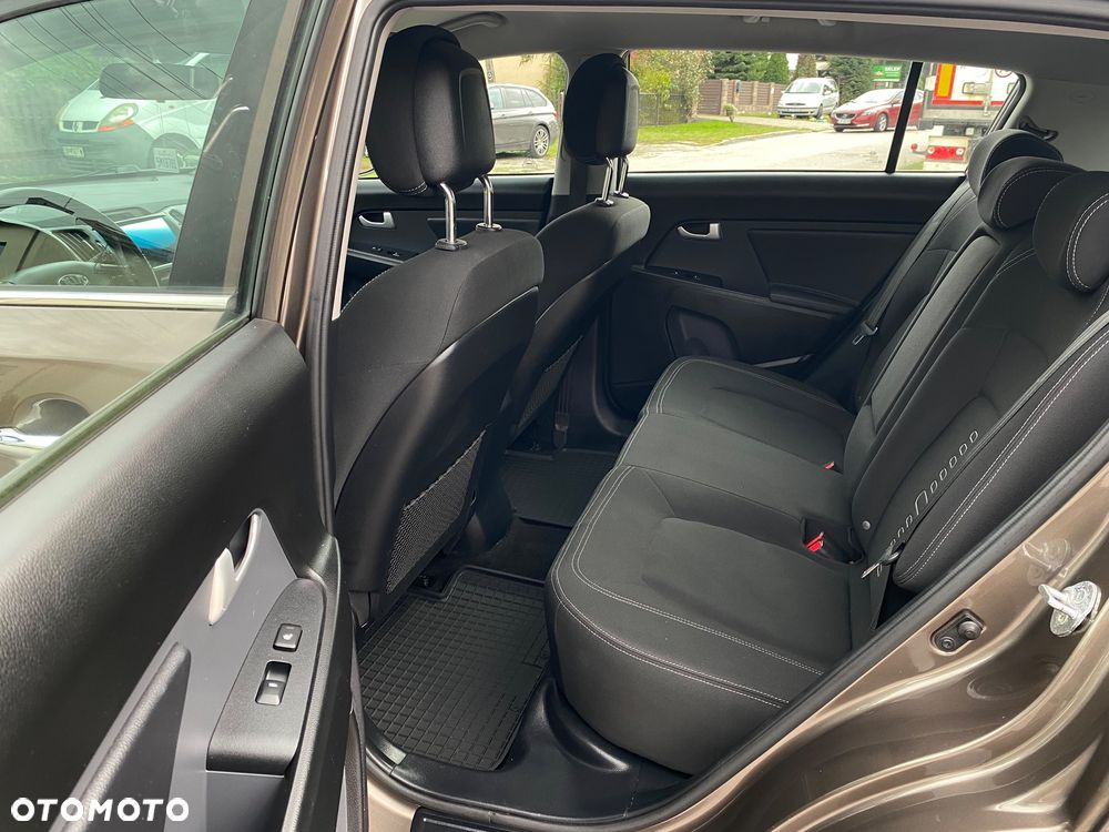 Kia Sportage 1.6 GDI Business Line 2WD - 11