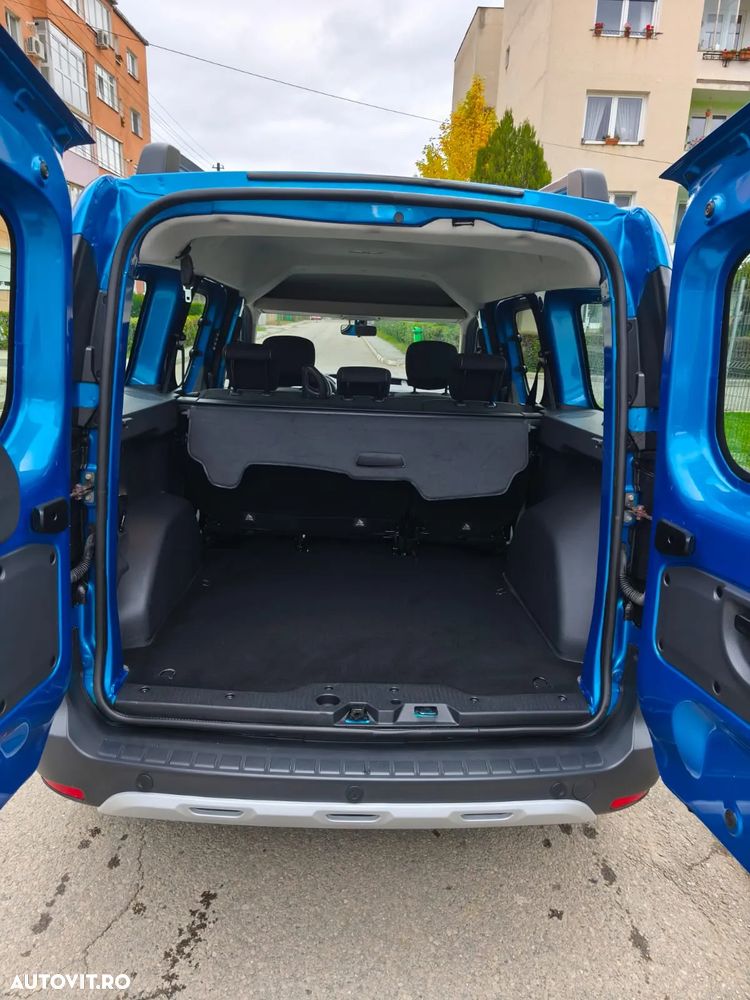 Dacia Dokker SCe 100 Stepway Celebration - 15
