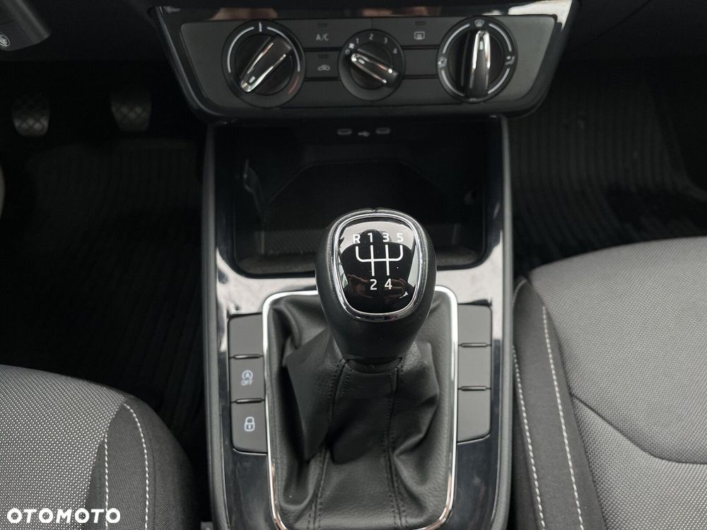 Skoda Fabia 1.0 TSI Ambition - 23