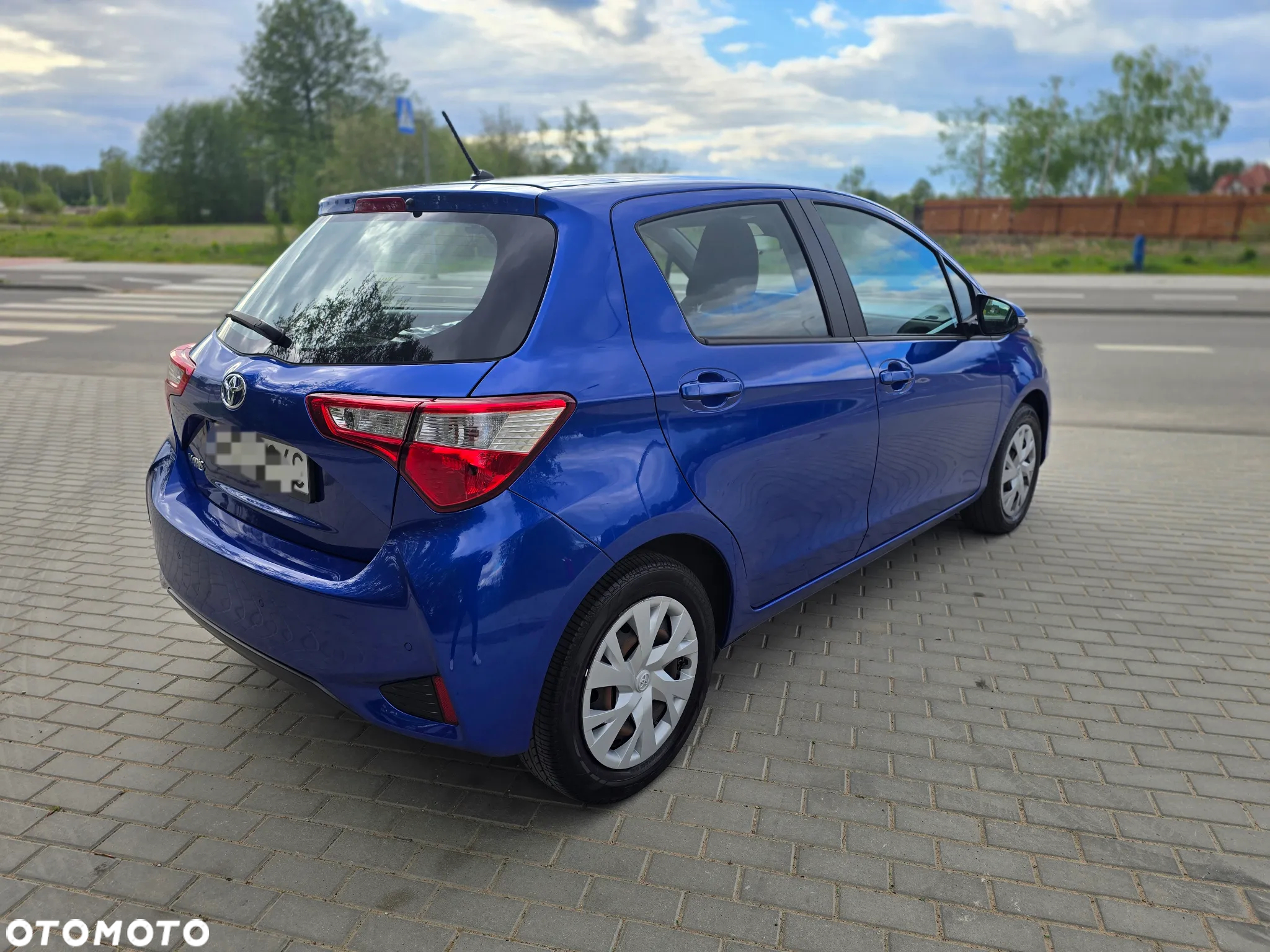 Toyota Yaris 1.5 Premium - 25
