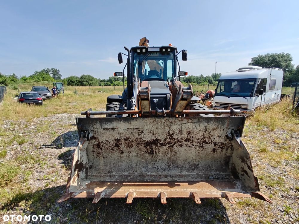Case 695SV - 12
