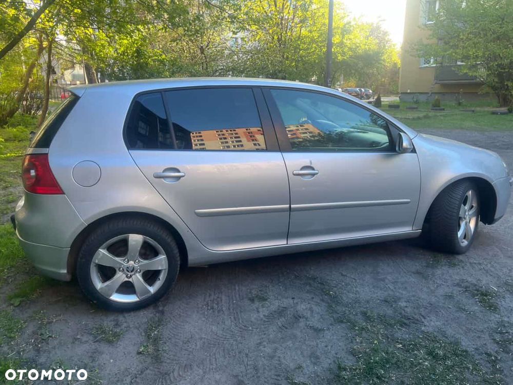 Volkswagen Golf 1.4 FSI Sportline - 4