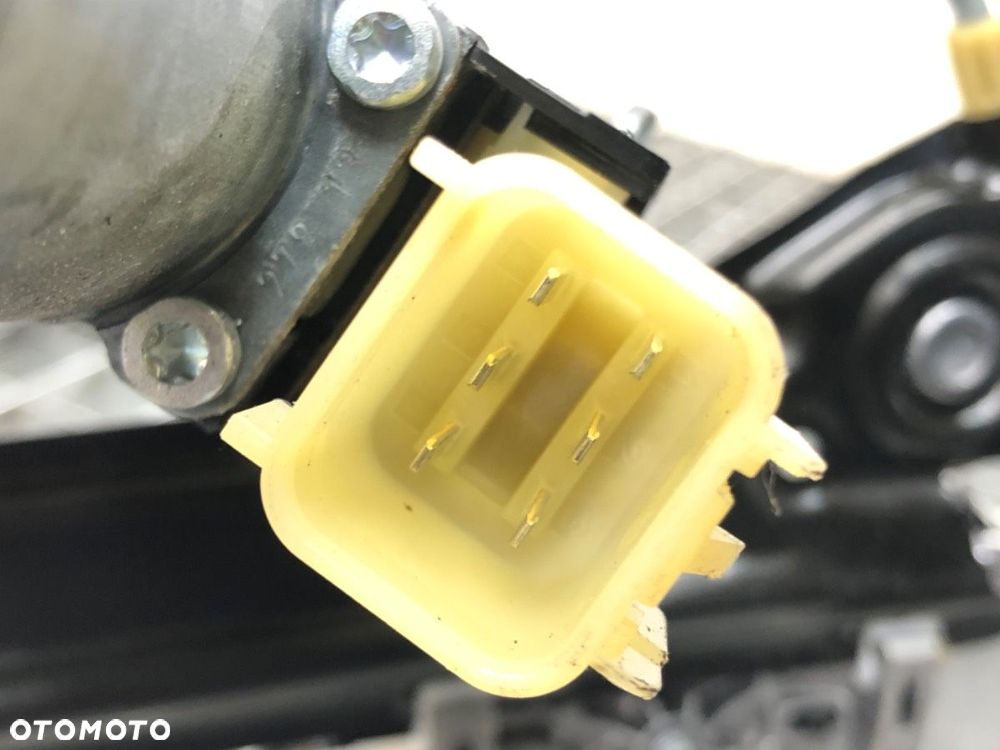 PODNOŚNIK SZYBY PRZÓD LEWY  MASERATI QUATTROPORTE VI 2012 - 2022 3.0 S Q4 302 kW [411 KM] benzyna - 7