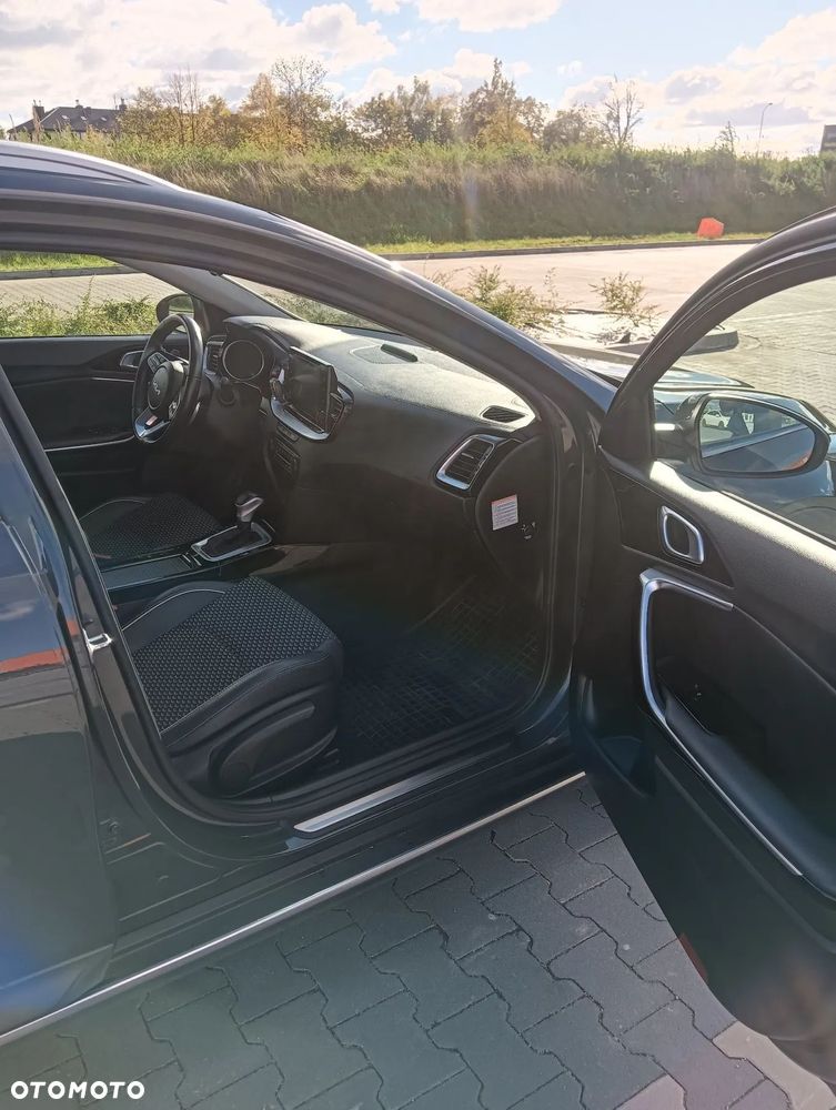 Kia XCeed 1.6 GDI PHEV L DCT - 15