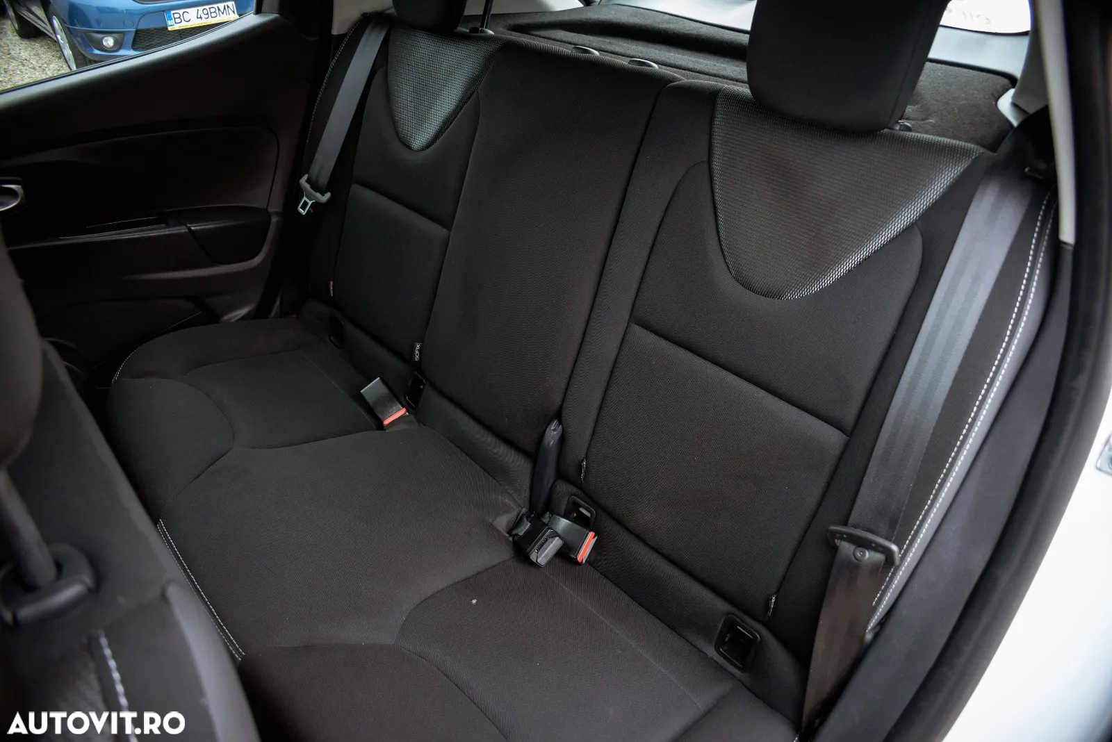 Renault Clio - 15