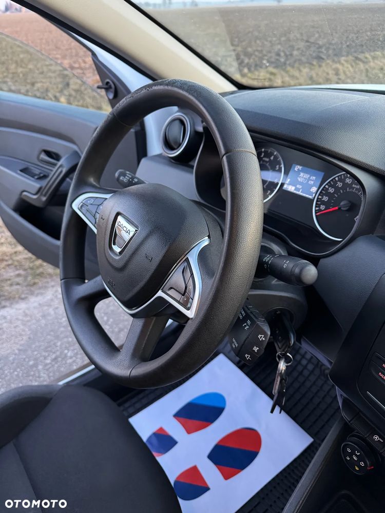 Dacia Duster 1.0 TCe Essential - 26