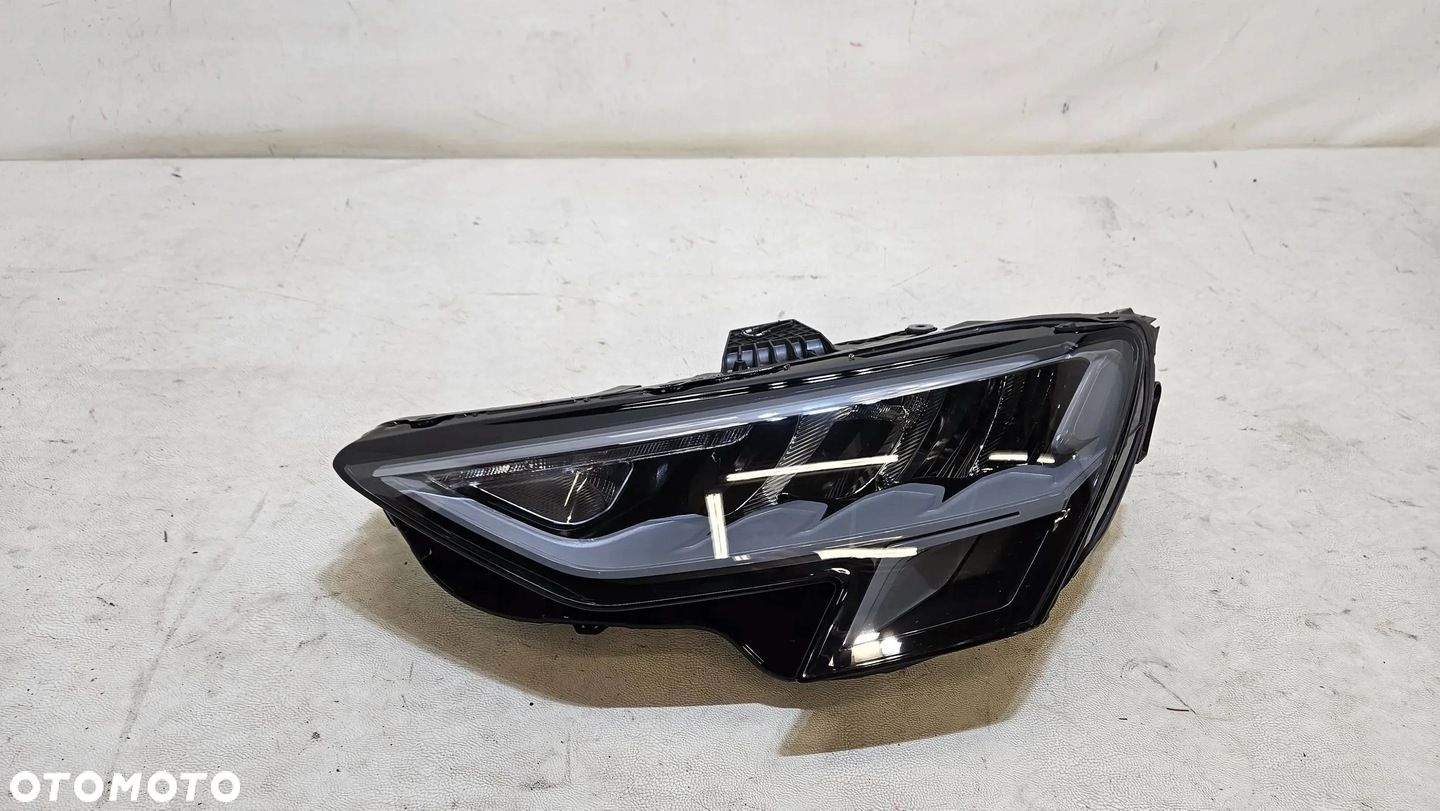 LAMPA PRZÓD PRZEDNIA LEWA AUDI A3 8Y LED 8Y0941011 - 1
