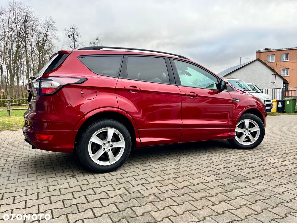 Ford Kuga - 3