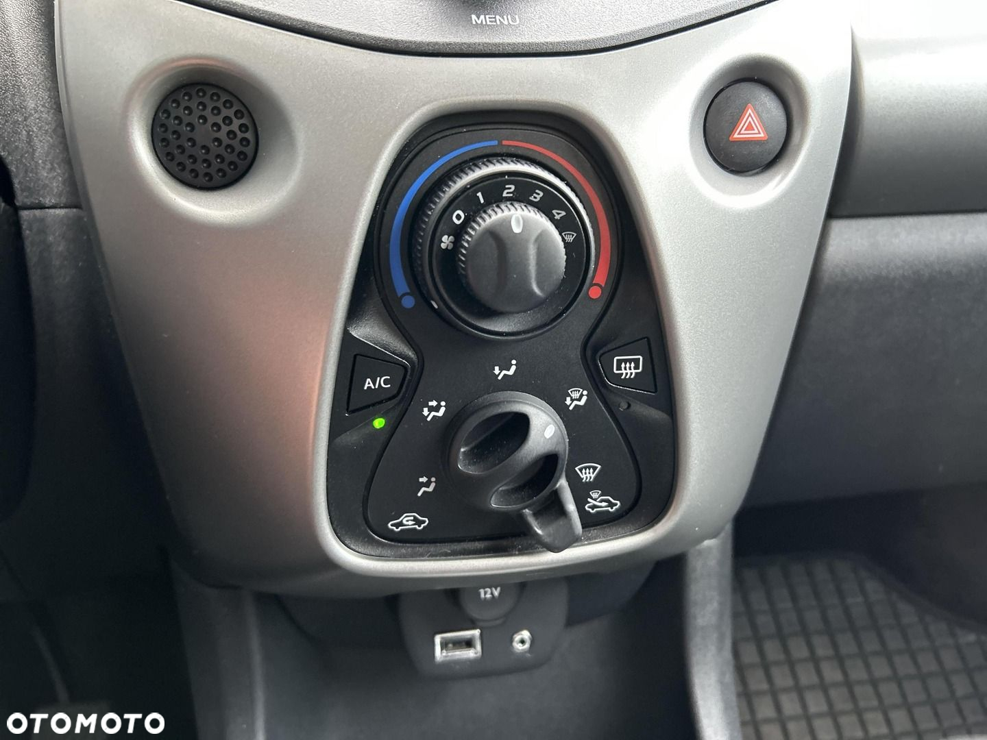 Toyota Aygo - 16