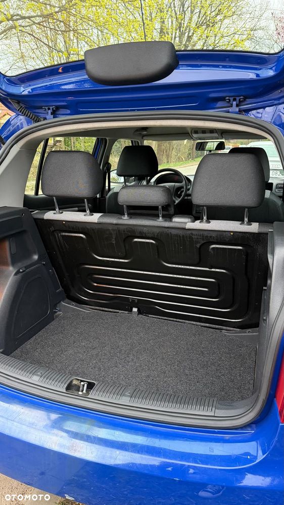 Skoda Fabia 1.2 HTP - 5