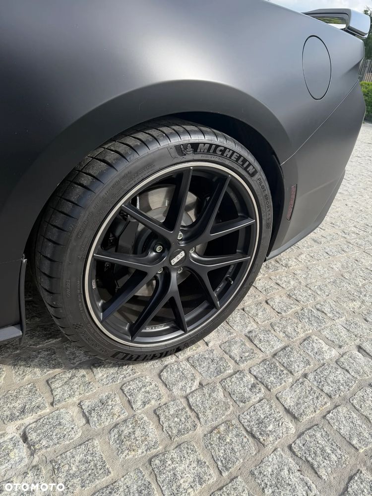Ford Mustang - 8