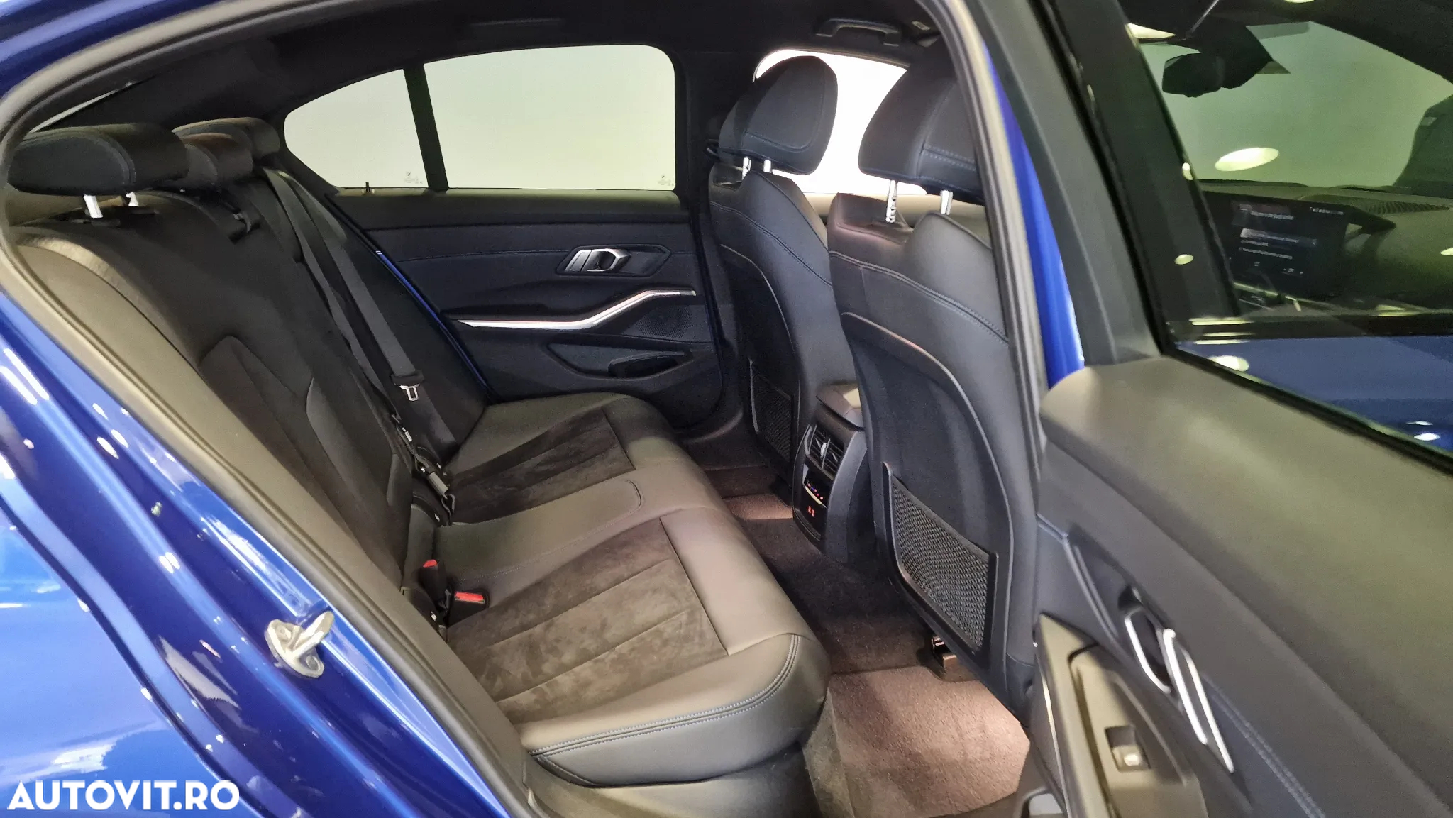 BMW Seria 3 320d xDrive AT M Sport - 11