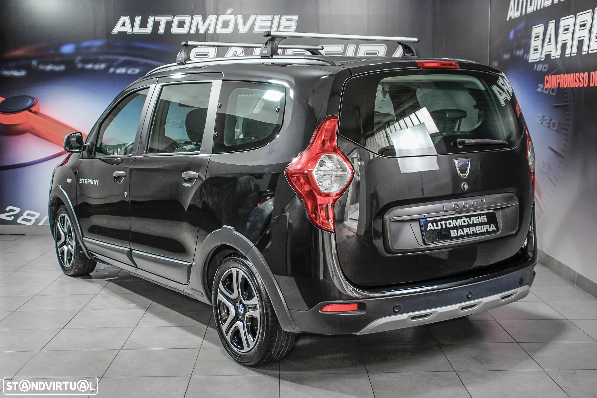Dacia Lodgy 1.5 Blue dCi Stepway 7L - 2