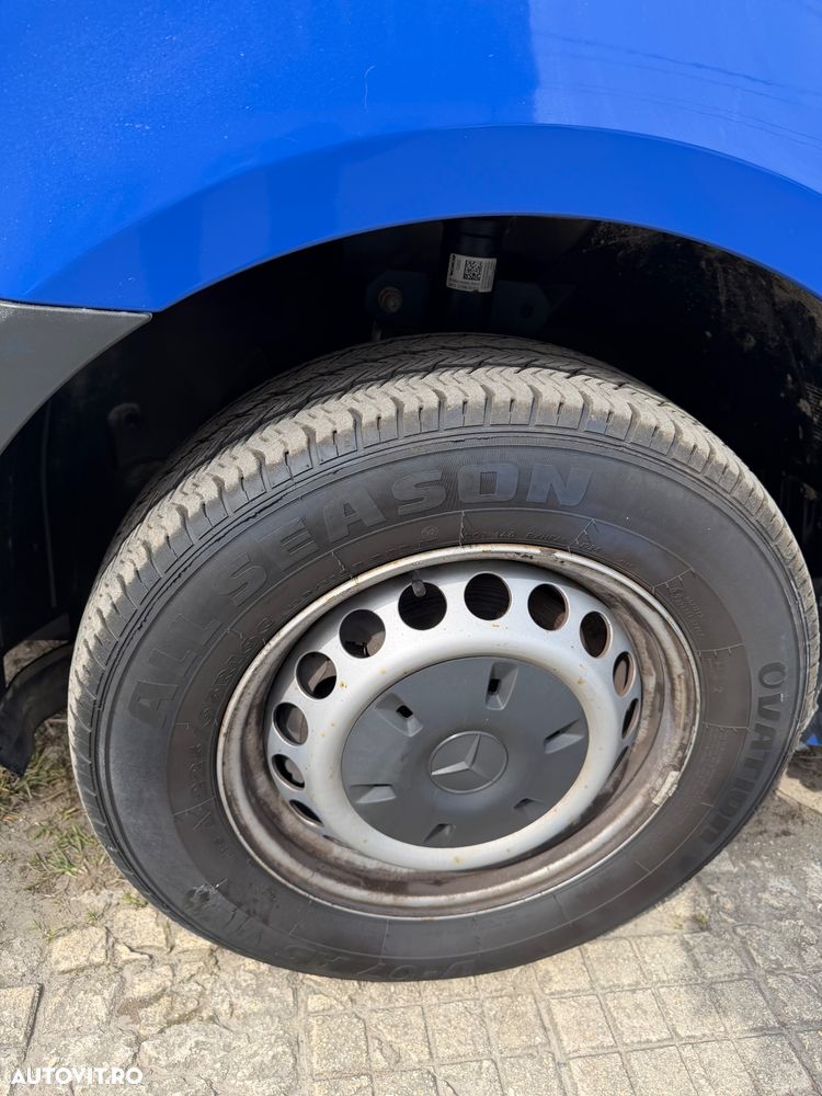 Mercedes-Benz Sprinter - 21