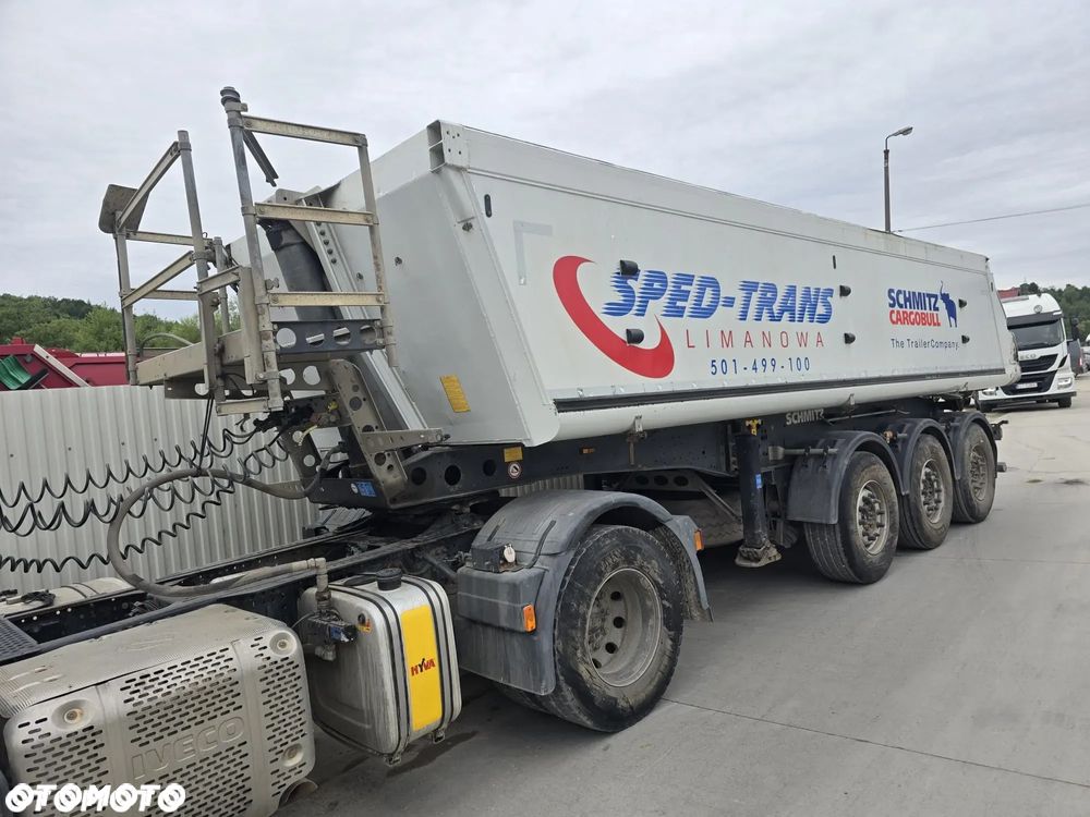 Schmitz Cargobull 24m3 5300kg 64000 netto - 1